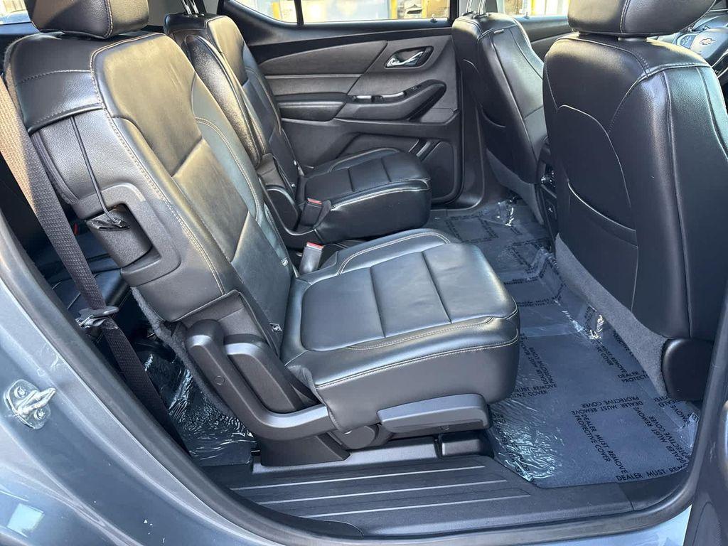 used 2019 Chevrolet Traverse car, priced at $20,952