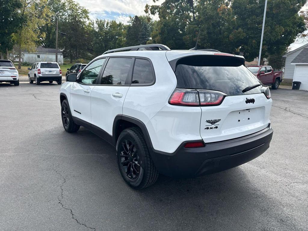 used 2023 Jeep Cherokee car, priced at $26,952