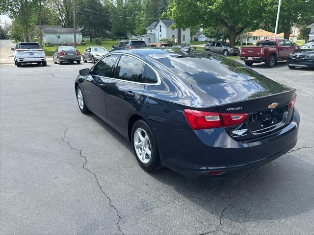 used 2017 Chevrolet Malibu car
