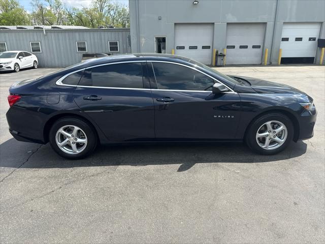 used 2017 Chevrolet Malibu car