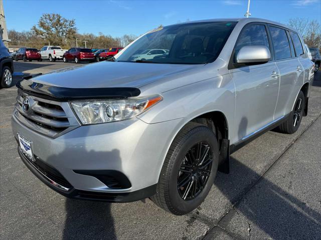 used 2013 Toyota Highlander car, priced at $10,952