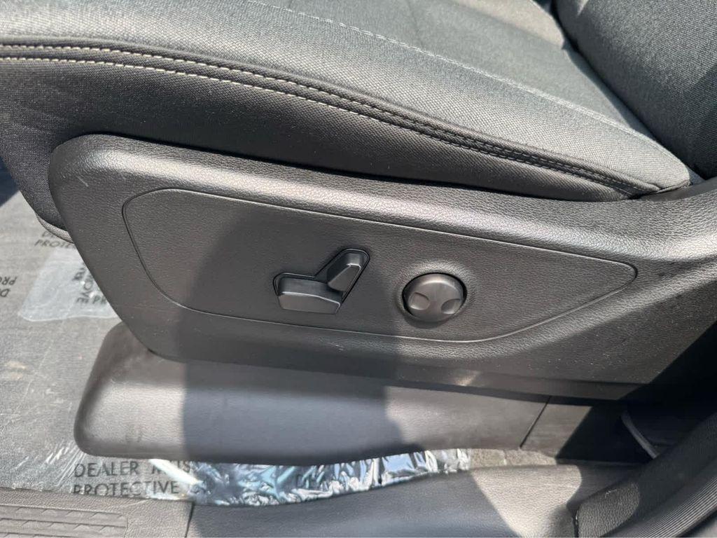 used 2022 Ram 1500 car, priced at $36,952