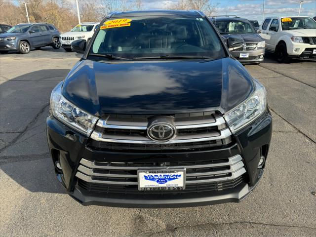 used 2019 Toyota Highlander car, priced at $29,952