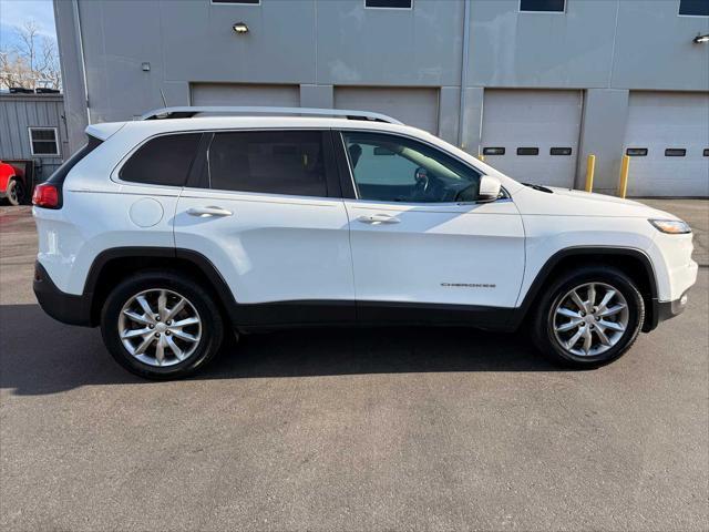 used 2017 Jeep Cherokee car, priced at $14,952