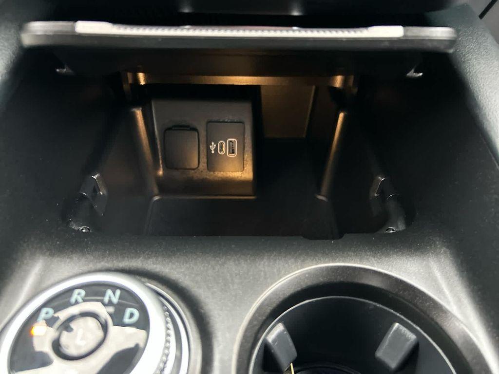 used 2025 Ford Explorer car, priced at $39,952