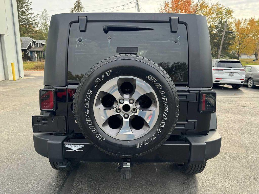 used 2016 Jeep Wrangler Unlimited car, priced at $19,952