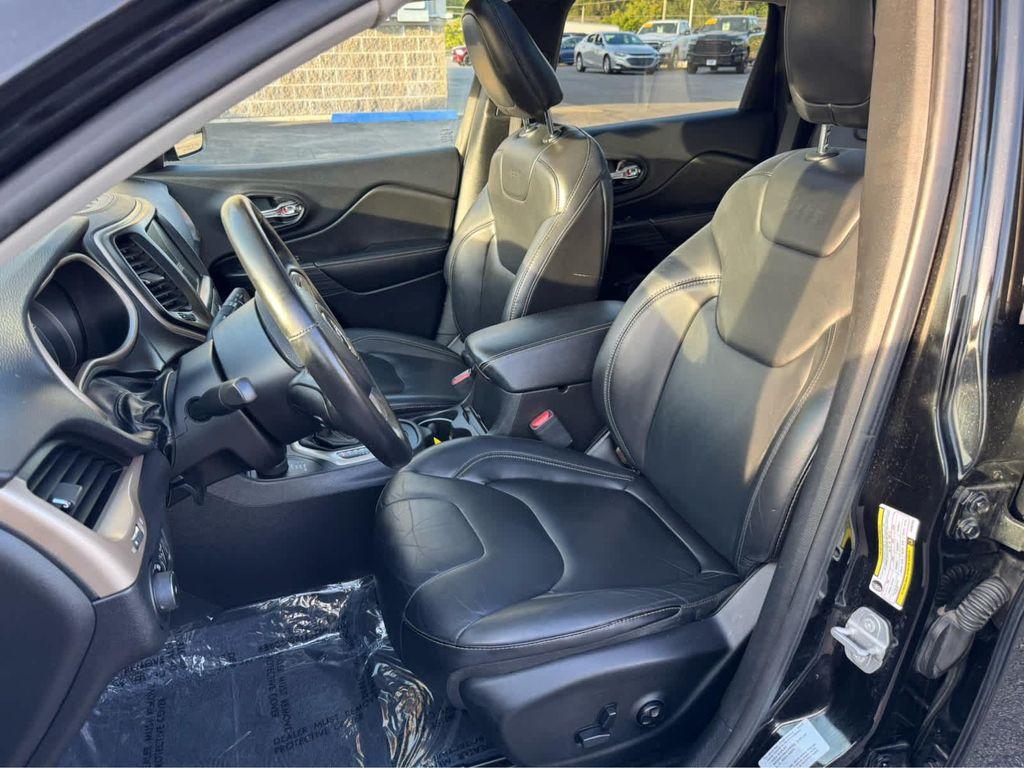 used 2017 Jeep Cherokee car, priced at $14,952