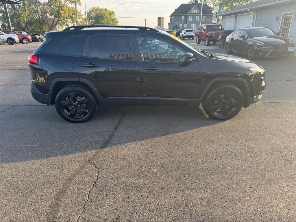 used 2017 Jeep Cherokee car, priced at $14,952