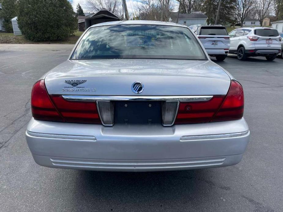used 2004 Mercury Grand Marquis car, priced at $6,952