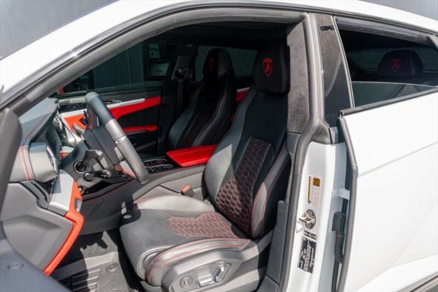 used 2021 Lamborghini Urus car, priced at $199,995
