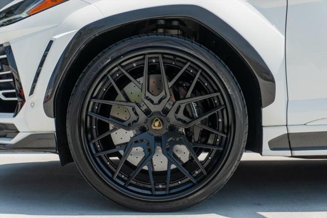 used 2021 Lamborghini Urus car, priced at $269,995