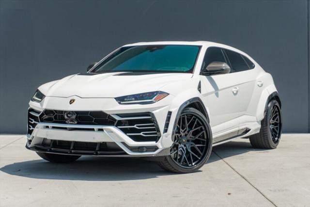 used 2021 Lamborghini Urus car, priced at $269,995