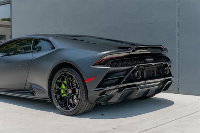 used 2021 Lamborghini Huracan EVO car, priced at $254,995
