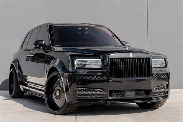 used 2022 Rolls-Royce Cullinan car, priced at $339,995