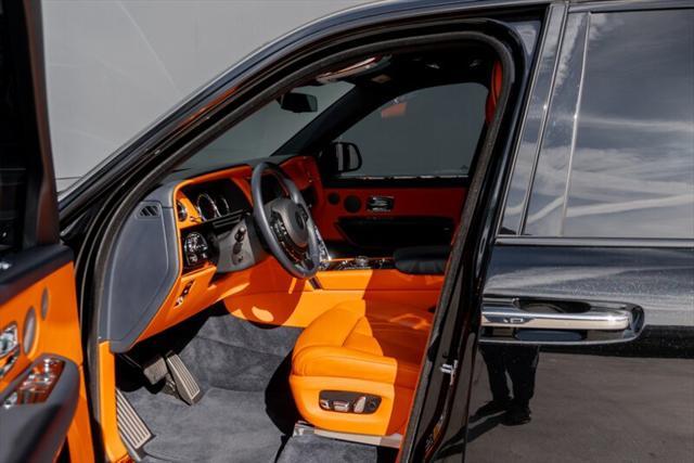 used 2022 Rolls-Royce Cullinan car, priced at $339,995