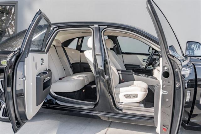 used 2018 Rolls-Royce Ghost car, priced at $157,995