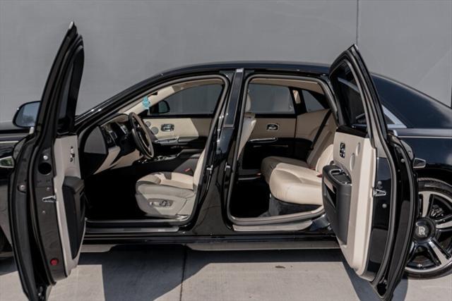 used 2018 Rolls-Royce Ghost car, priced at $157,995