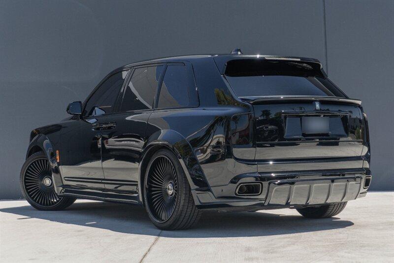used 2022 Rolls-Royce Cullinan car, priced at $419,995
