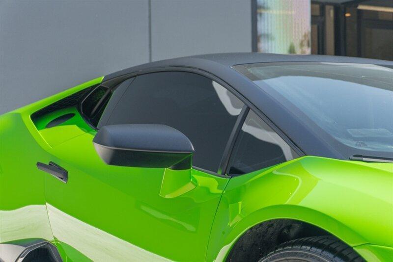used 2021 Lamborghini Huracan EVO car, priced at $249,995
