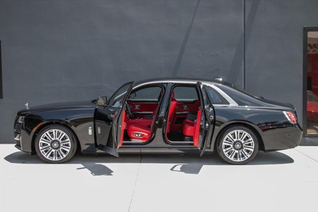 used 2022 Rolls-Royce Ghost car, priced at $309,995