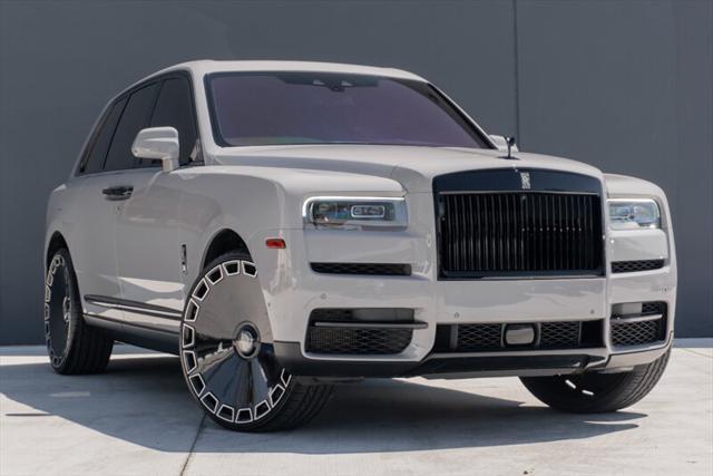 used 2022 Rolls-Royce Cullinan car, priced at $299,995