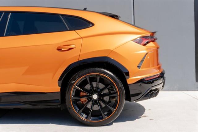 used 2020 Lamborghini Urus car, priced at $194,995