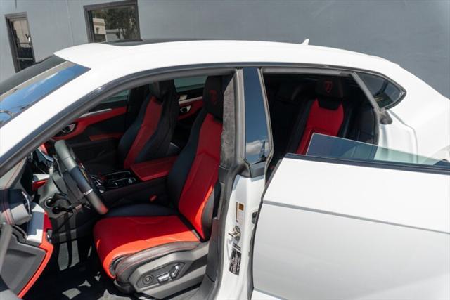 used 2020 Lamborghini Urus car, priced at $189,995