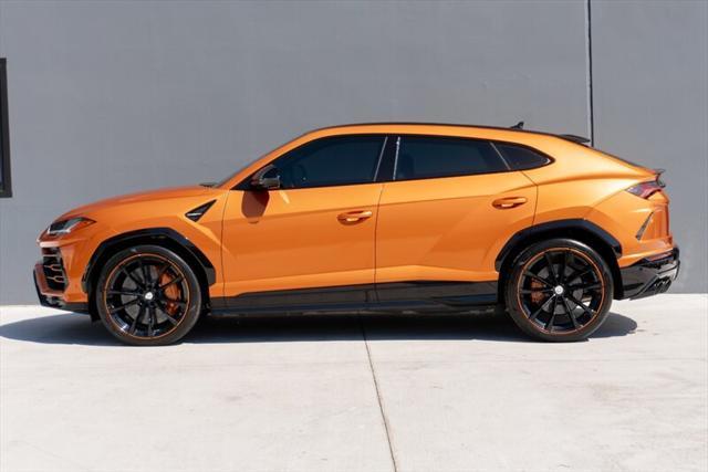 used 2020 Lamborghini Urus car, priced at $194,995