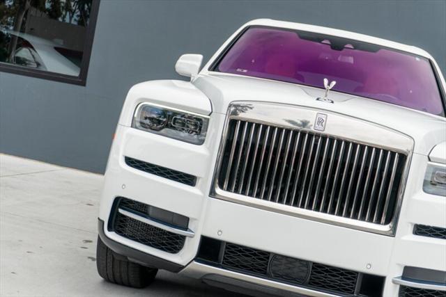 used 2022 Rolls-Royce Cullinan car, priced at $302,995