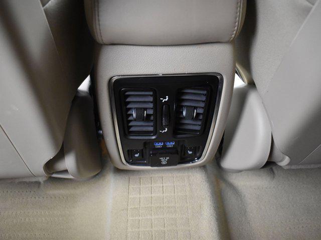 used 2021 Jeep Grand Cherokee car, priced at $26,552