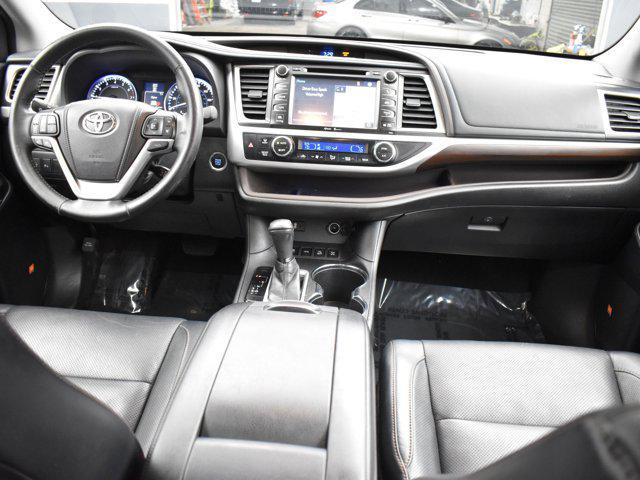 used 2015 Toyota Highlander car, priced at $15,118