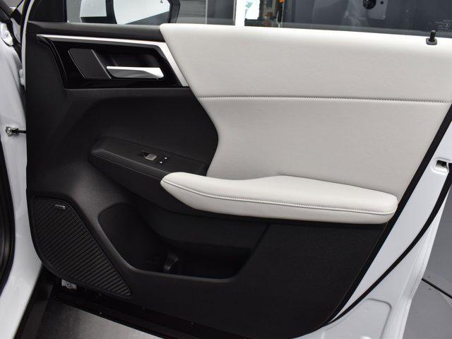 new 2025 Mitsubishi Outlander car, priced at $35,125