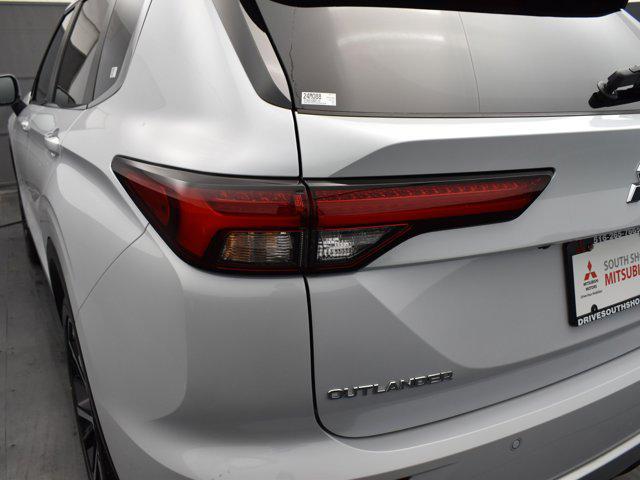 new 2024 Mitsubishi Outlander car, priced at $34,960