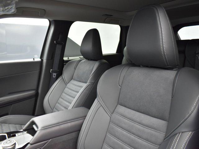 new 2025 Mitsubishi Outlander car, priced at $38,360