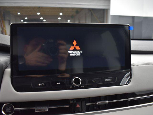 new 2025 Mitsubishi Outlander car, priced at $38,360