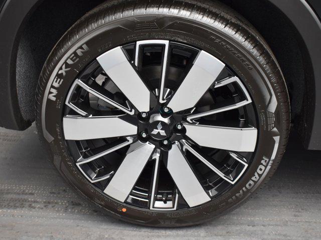 new 2025 Mitsubishi Outlander car, priced at $38,360