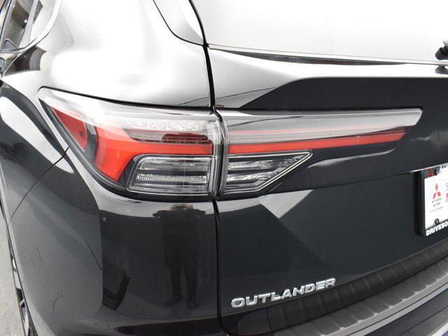 new 2025 Mitsubishi Outlander car, priced at $38,360