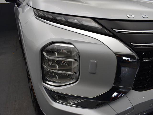 new 2025 Mitsubishi Outlander car, priced at $39,955