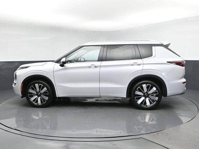 new 2025 Mitsubishi Outlander car, priced at $39,955