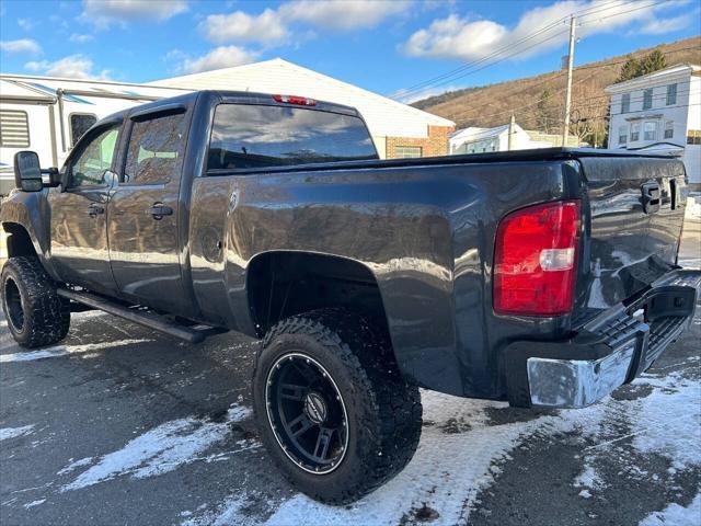 used 2011 Chevrolet Silverado 2500 car, priced at $15,900