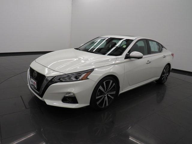 used 2019 Nissan Altima car, priced at $25,890