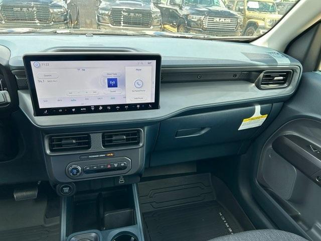new 2025 Ford Maverick car, priced at $35,195