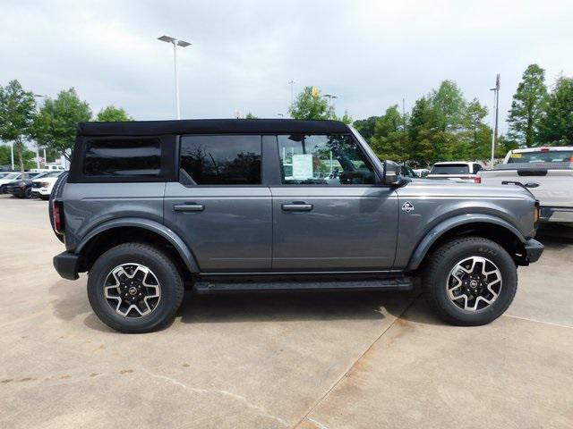 new 2024 Ford Bronco car, priced at $53,588