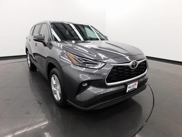 used 2023 Toyota Highlander car, priced at $35,787
