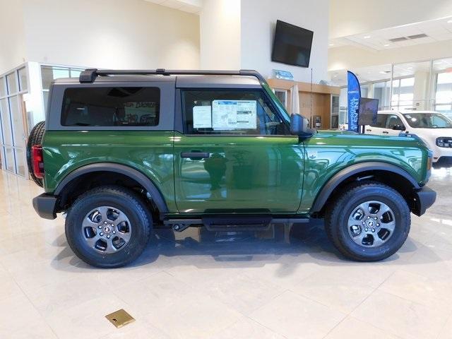 new 2024 Ford Bronco car, priced at $44,095