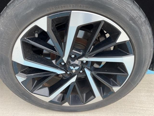 used 2022 Mitsubishi Outlander car, priced at $22,997