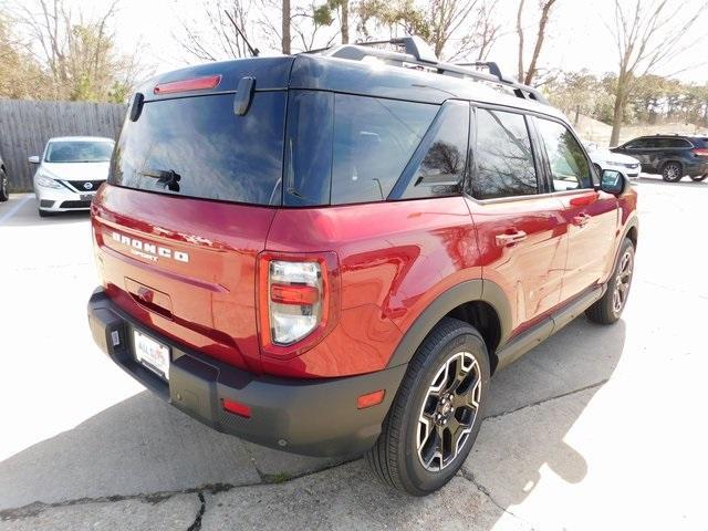 new 2025 Ford Bronco Sport car, priced at $39,427