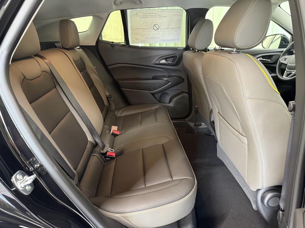 new 2025 Chevrolet Trax car, priced at $27,585