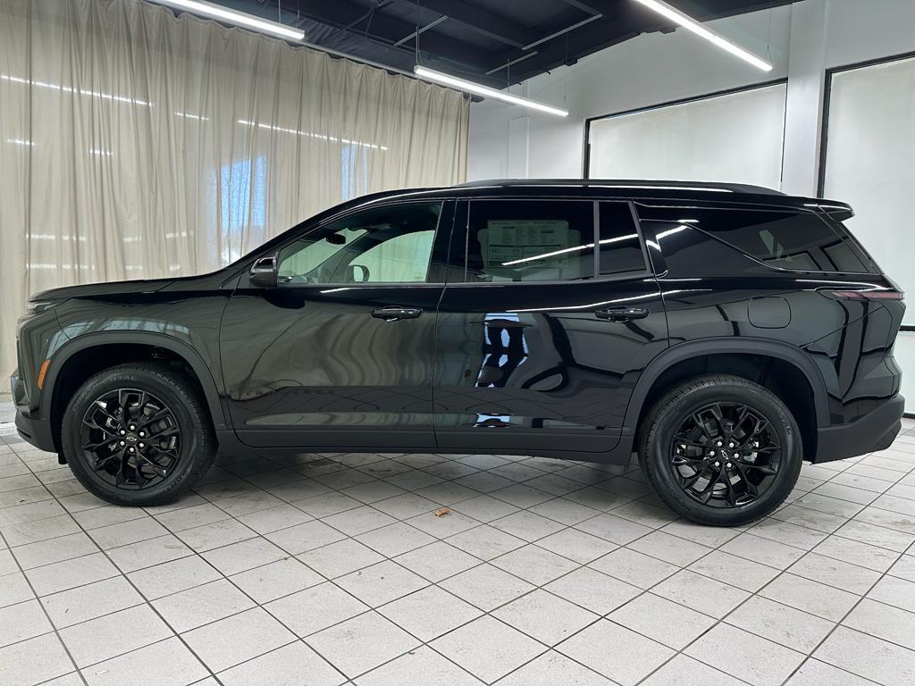 new 2026 Chevrolet Traverse car, priced at $42,055