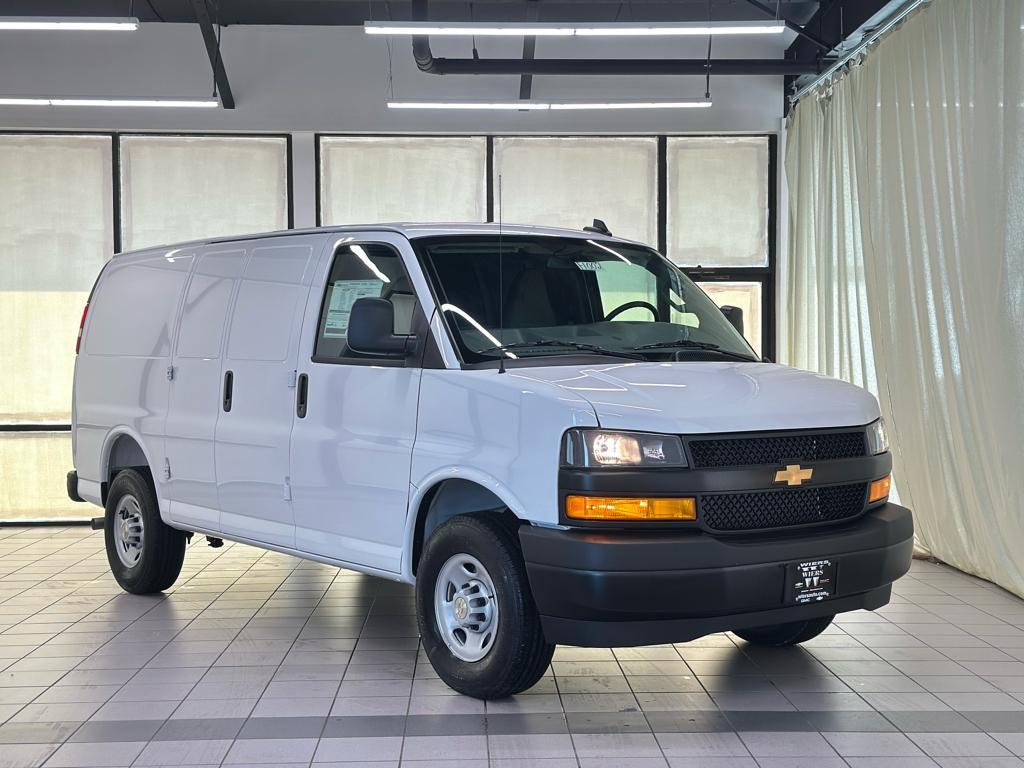 new 2025 Chevrolet Express 2500 car, priced at $41,400